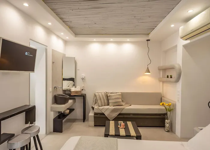 Sienalice Naxos Next To The